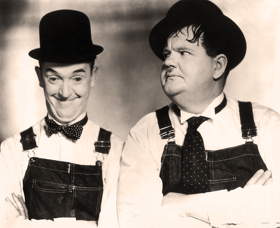 stan-laurel-and-oliver-hardy-in-the-music-box-1932-tinted-sepia